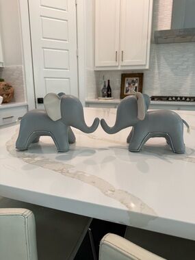 Zuny Gray Elephant leather Bookends - Kids, baby’s room